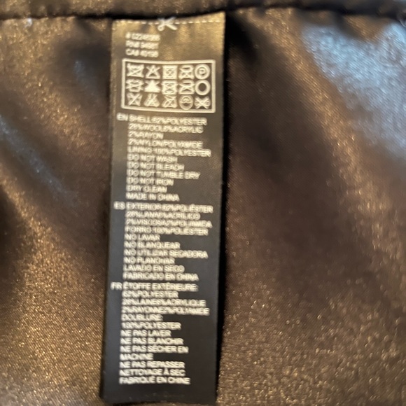 NWT animal pront coat from Foerever 21 - Picture 4 of 10